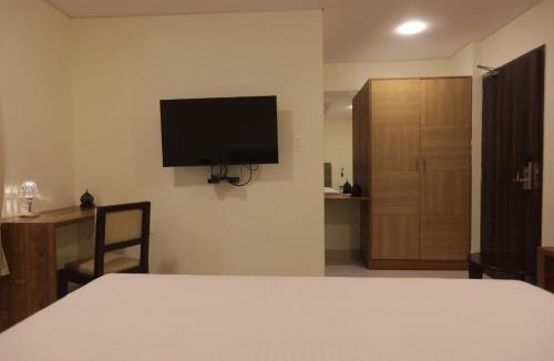 HBR Layout Hotel | Blu The Hotel