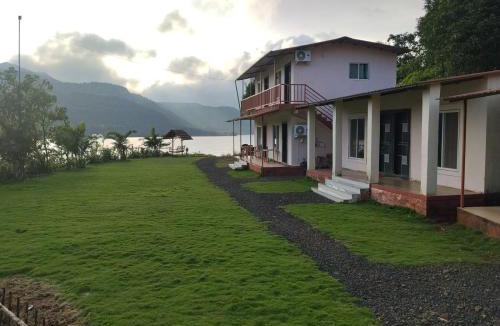 Paud House | Blue Mountain Resorts