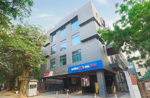 Kalkaji Hotel | Bluestone Nehru Place by The Cosy Hotels