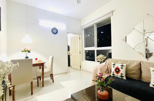 HITEC City Apartment | BluO 1BR Hitech City - Bathtub, Balcony, Gym