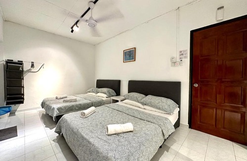 Bandar Country Homes House | BNB Cozy Homestay @ Bdr Country Homes (Corner Hse)