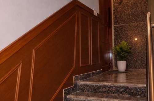 Rajouri Garden Hotel | Boiler Guest House - Comfortable Stays in Raja Garden - West Delhi