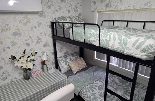 Ashcroft Hostel | Book a Bed in 6 Beds Mixed Dormitory