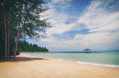 Tiga Island Resort | Borneo Eagle Resort