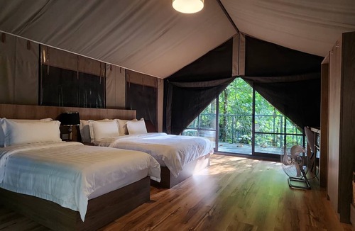 Teluk Bahang Hotel | Boulder Valley