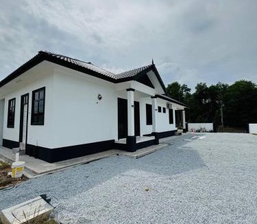 Marang House | Bourgenvilla Homestay Marang