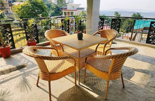 Dharamshala House | Boutique stay @ Address By The Pines, 360 valley view Rooftop, with Breakfast