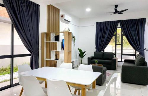 Taman Impian House | BrandNew Modern Cozy House@ALMA NEAR JUSCO