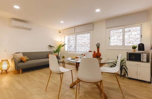 Old Town Apartment | Bravissimo La Mercè, heart of the Barri Vell