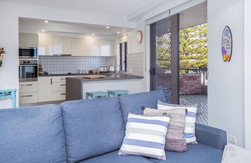 Forster Apartment | Breakers 9 - Ocean View's