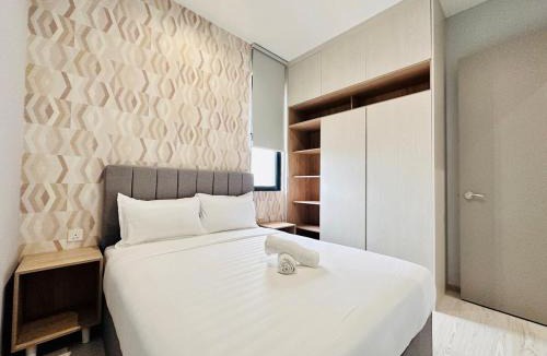 Kampung Sungai Nibong Apartment | Breathtaking Sea View Penang Bridge 2BR