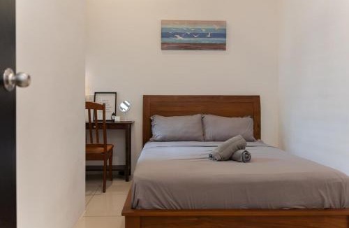 Kampung Jawi Sempit House | Bright & Airy Double-Storey Retreat 4BR