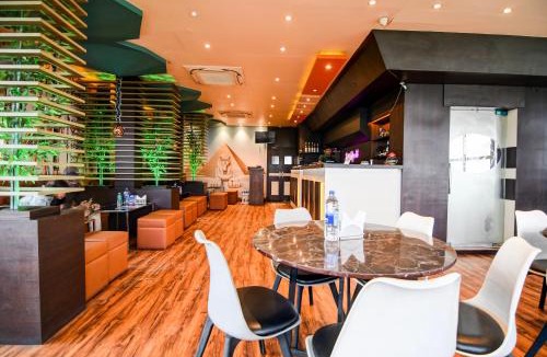 Kolkata Hotel | Brill Green Arcade 5min From International Airport