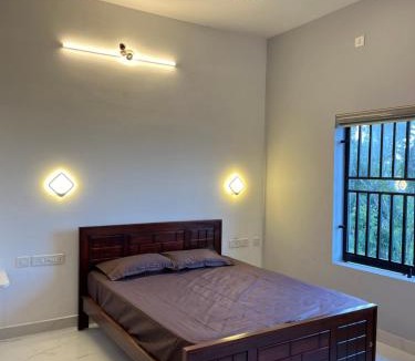 Elappara House | Brindavan Gardens Courtyard Villa Vagamon