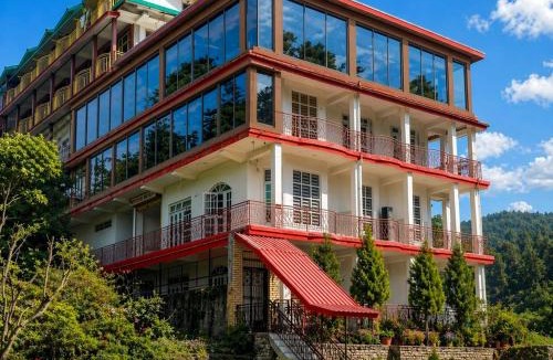 Arki Hotel | Brother's Hotel & Restaurant Chamakripul