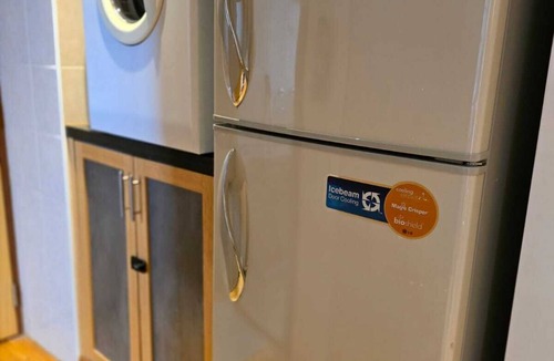 Golden Triangle Apartment | Bukit Bintang Pavilion KLCC 1Min Walk Connected By Bridge Apartment 8 to 16 Pax