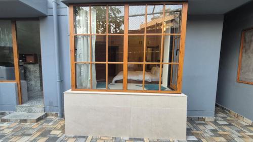 Bullawala House | Bungalow-By Poit Stays