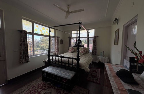 The Mall Road House | Burra Bungalow 2-bedroom Annexe