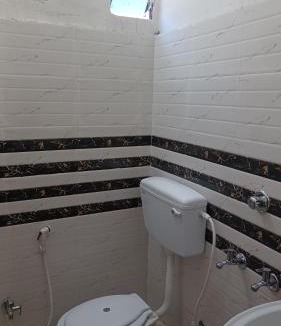 Kolkata House | BYAPARI PALACE GUEST HOUSe