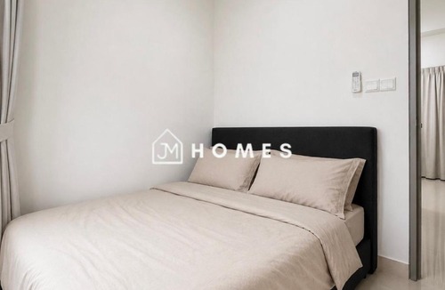 Kampung Bukit Dukong Apartment | C180 Trader Park 3BR Food Haven with Balcony #A16