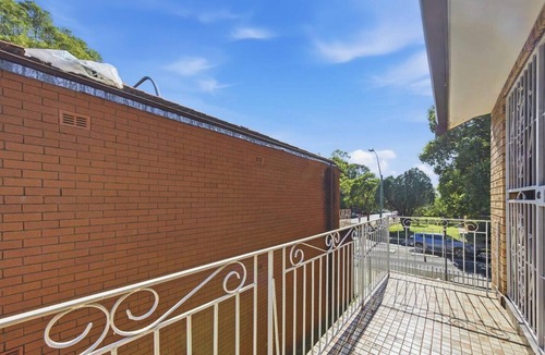 Cabramatta House | Cabramatta | Spacious 3 Bedroom Family Townhouse