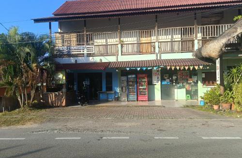 Kampung Kedawang Hotel | Cahaya Wooden Studio