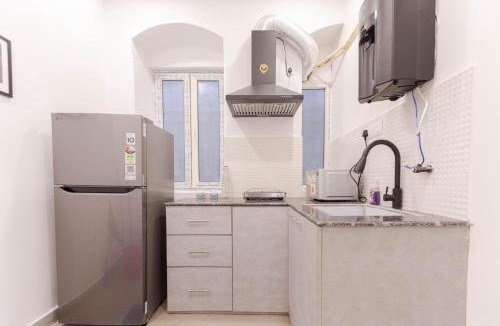 Shyambazar Apartment | Calcutta Haven by JadeCaps Shyambazar 2BK