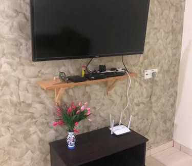 Kampung Bata House | Caliph Homestay