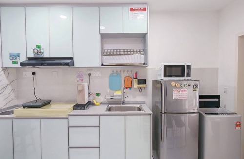 Tebrau Apartment | Camellia Residence Guest Favorite 2BR Forest View Near Eco Palladium