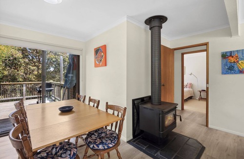 Anglesea House | Camp Road Getaway