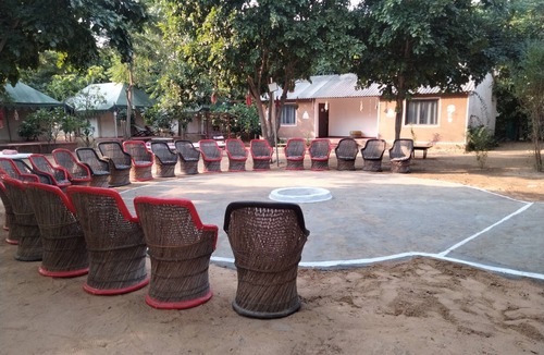 Pushkar RV Rental | Camping accommodation With WiFi, AC in charming Pushkar