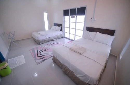Kampung Kelewang Jatoh Hostel | Capital O 91243 Bee Good Chalet