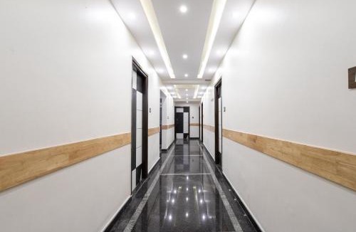 Jayanagar Hotel | Capital O Regal suites