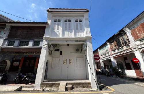 Historic George Town House | Carnarvon 73