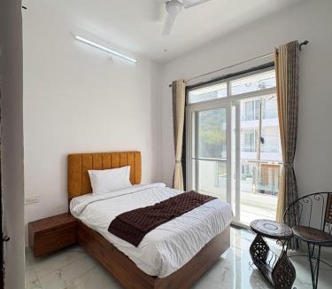 Bedla Villa | Casa Aura Villa