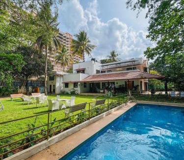 Palm Meadows Villa | Casa Blu Spacez 4BHK Garden Villa with Pool