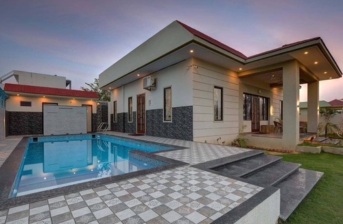 Jaipur House | Casa De Fiesta Luxurious Farmhouse Villa in Jaipur