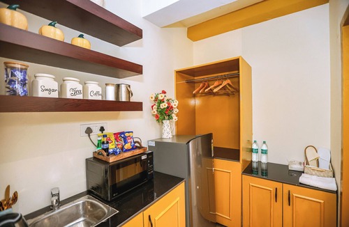 Hauz Khas Village Hotel | Casa Inali