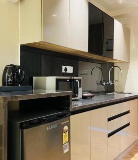 Jaypee Greens Apartment | CASA NOVA lUXURY Stay
