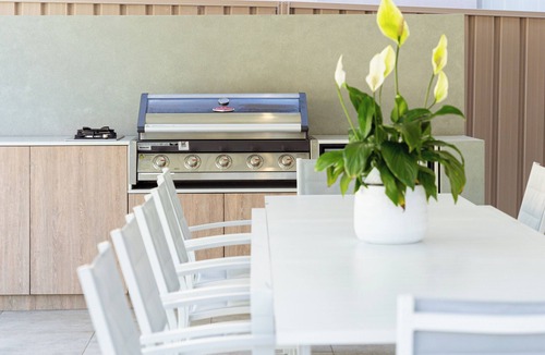 Shell Cove House | Casablanca Luxury Retreat near Shellharbour Marina
