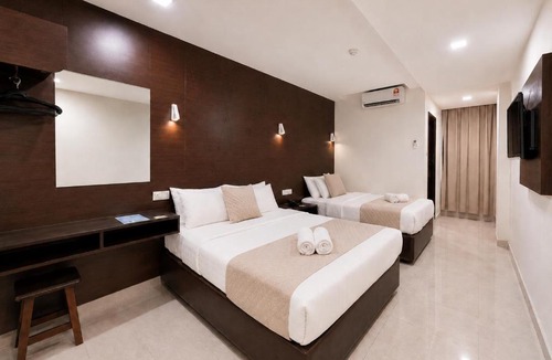 Downtown Kota Kinabalu Hotel | Cathay Hotel