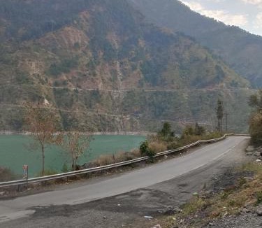 Dalhousie House | Chamera Inn Homestay