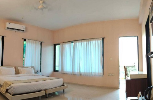Navsari Hotel | Chandan Van Club and Resort - Navsari