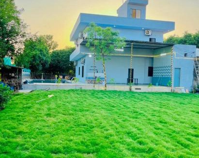 Taoru Villa | Chandna Farm 4BHK with spacious pool