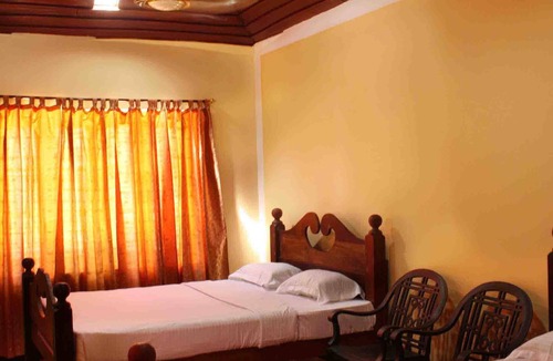 Vaduvanchal Hotel | Chandragiri Bungalow