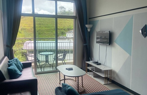 Tanah Rata Apartment | Charming 2-bedroom apartment in wonderful Brinchang with WiFi