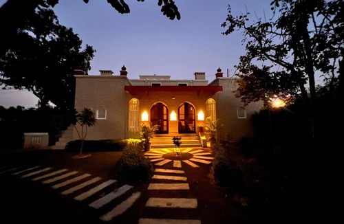 Sanghol House | Charming 2-bedroom country house in tranquil Kurali with AC