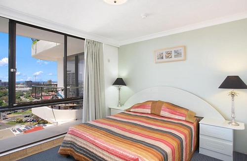 Coolangatta Apartment | Chateau Royale Unit 34 - Overlooking central Coolangatta