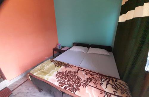 Guptkashi Hostel | Chaukhamba view stay