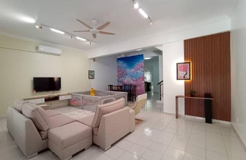 Bukit Tengah House | Cheerfull-Cozy Japanese Style